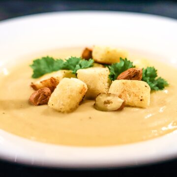 Roasted Cauliflower And Hazelnut Soup