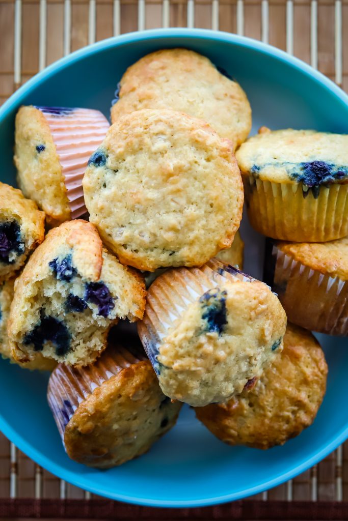 One Bowl Easy Oatmeal Blueberry Muffin Recipe