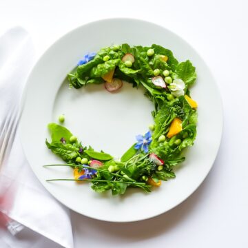 Easy Garden Salad With Orange Vinaigrette
