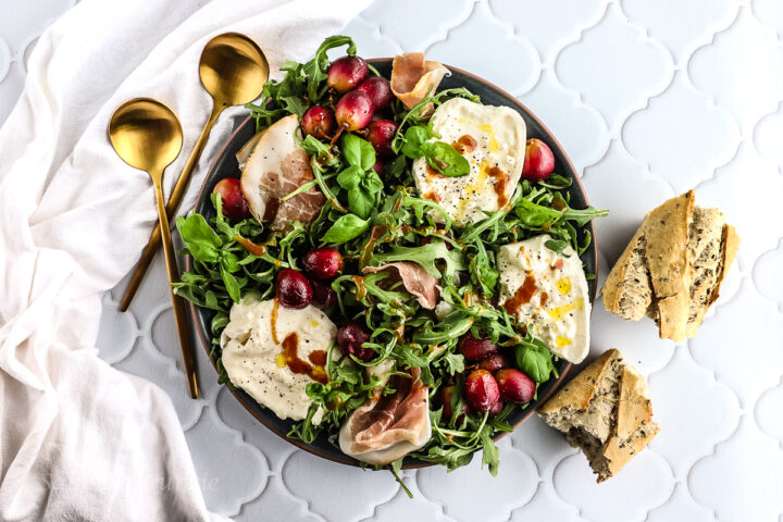 Easy Arugula Burrata Salad With Oven Roasted Grapes - West Coast ...