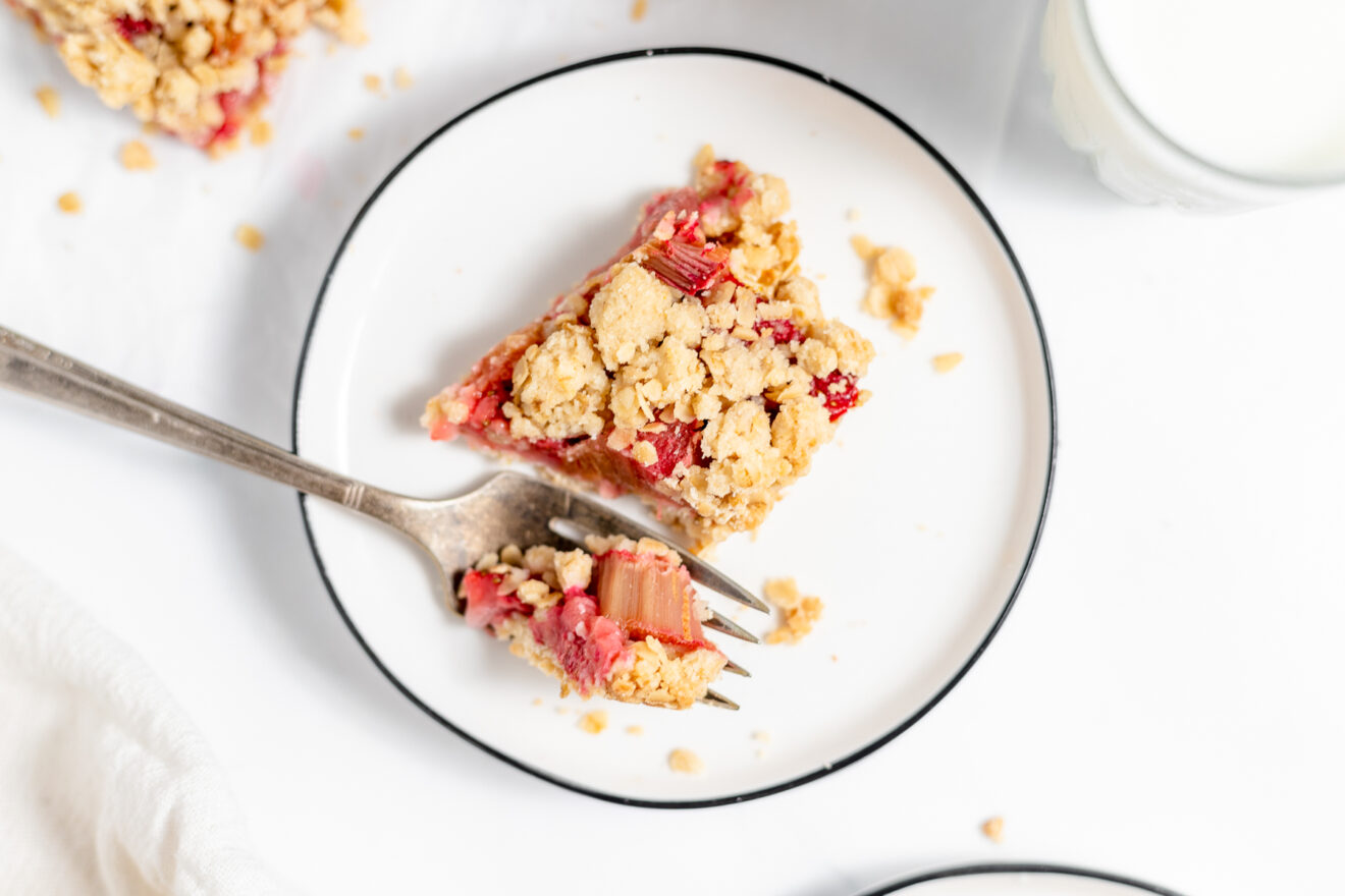 Easy Old Fashioned 5Ingredient Oatmeal Rhubarb Bars West Coast